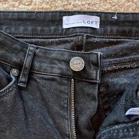 Loft Curvy Skinny Jeans - Picture 4 of 5